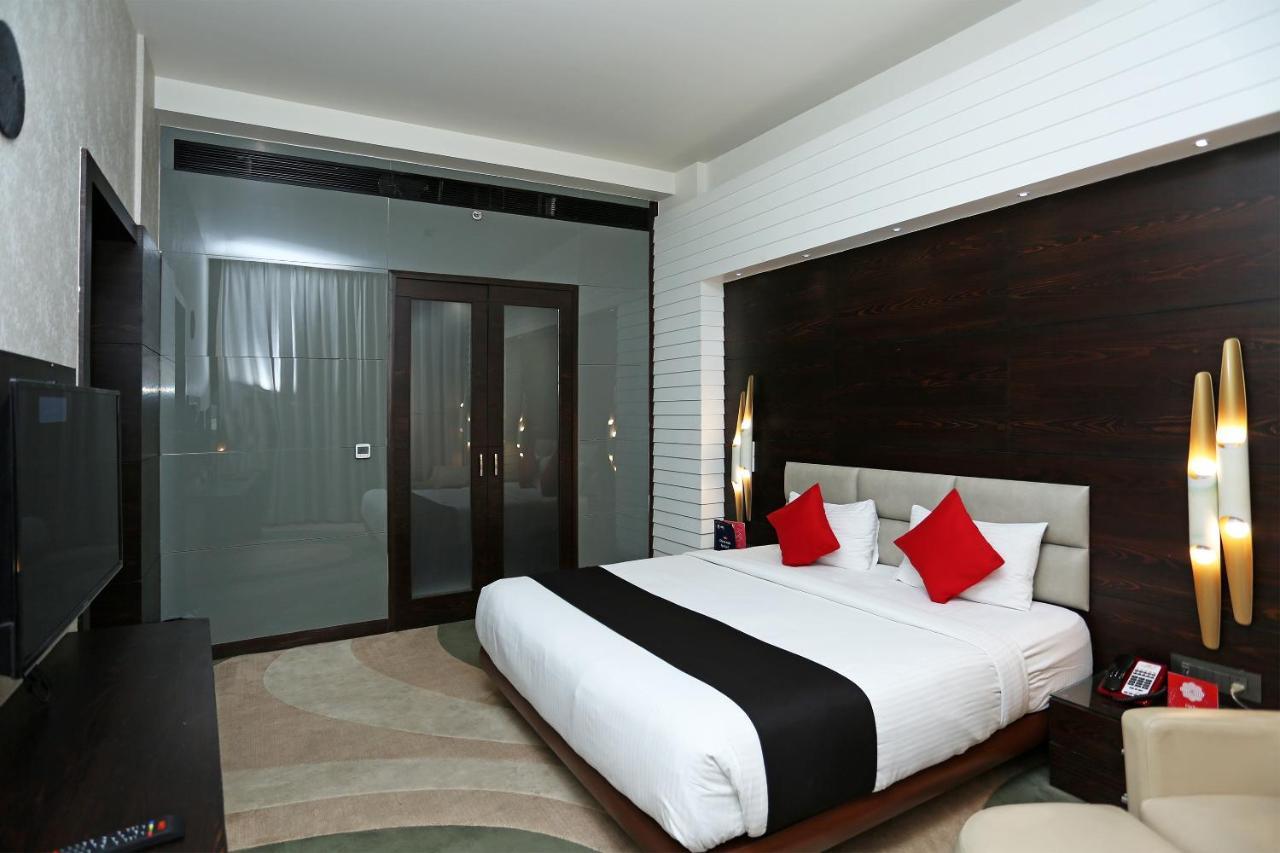 Golden Blossom Imperial Resorts Lucknow Esterno foto
